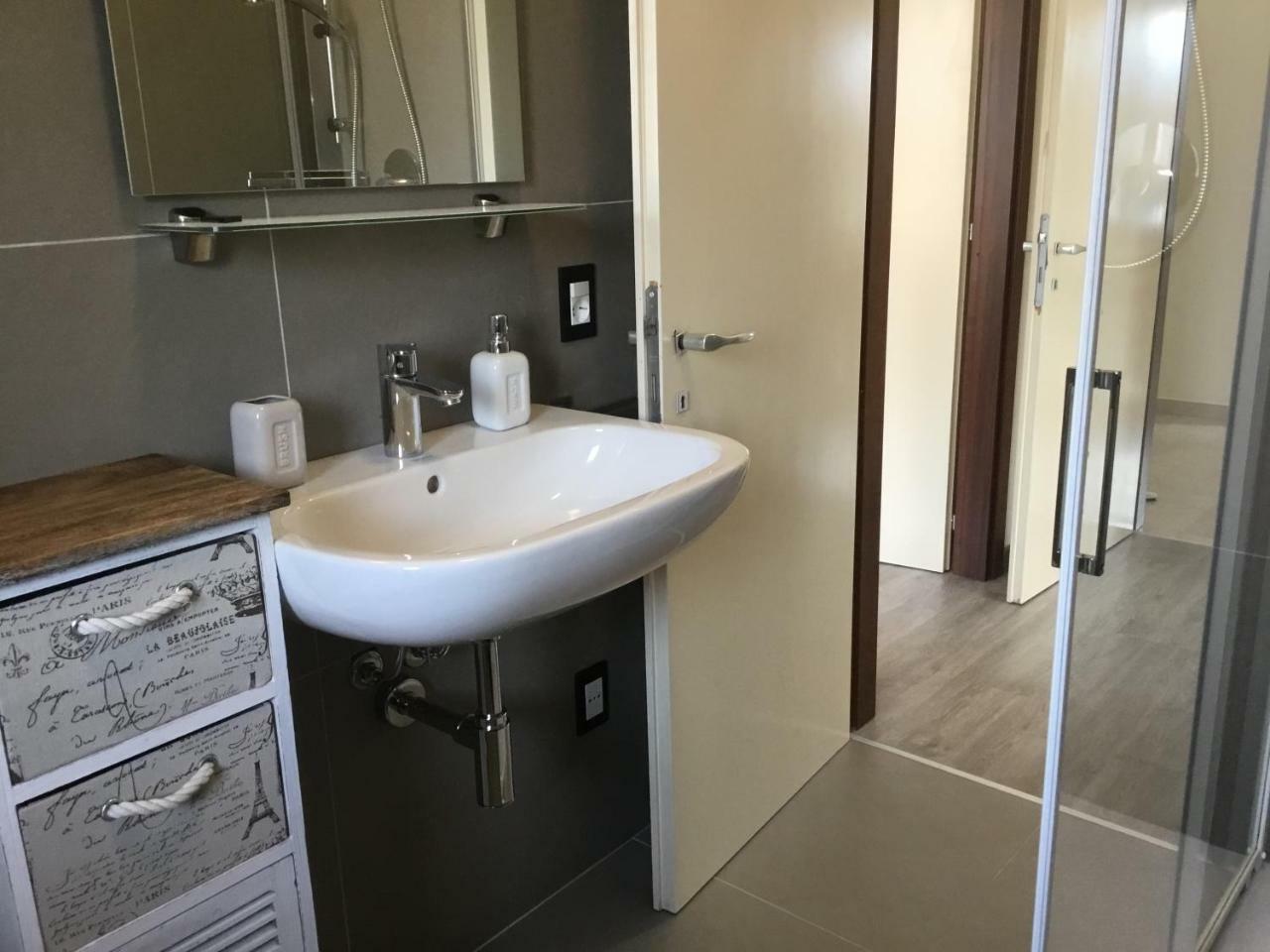 Ferienwohnung Casa Claudia Assenza di Brenzone Exterior foto
